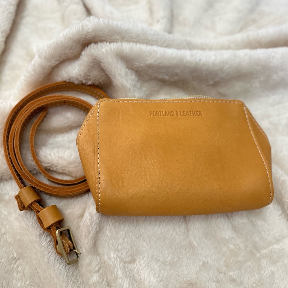 Portland Leather Zip-Tight Belt Bag - Sunflower